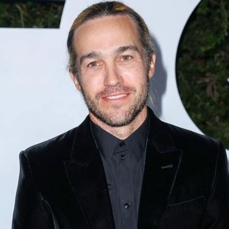 pete wentz height|Pete Wentz Biography, Age, Height, Wife, Net Worth, Family